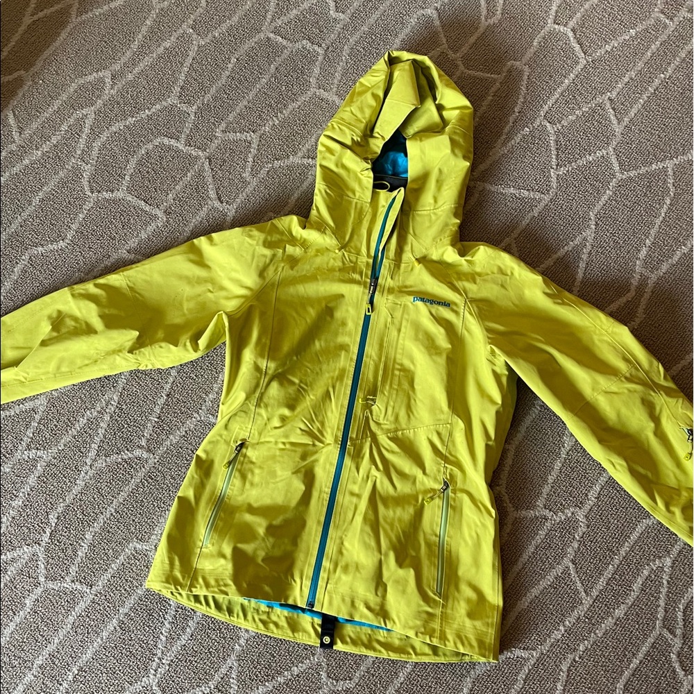 Patagonia Women’s Power Bowl Jacket
